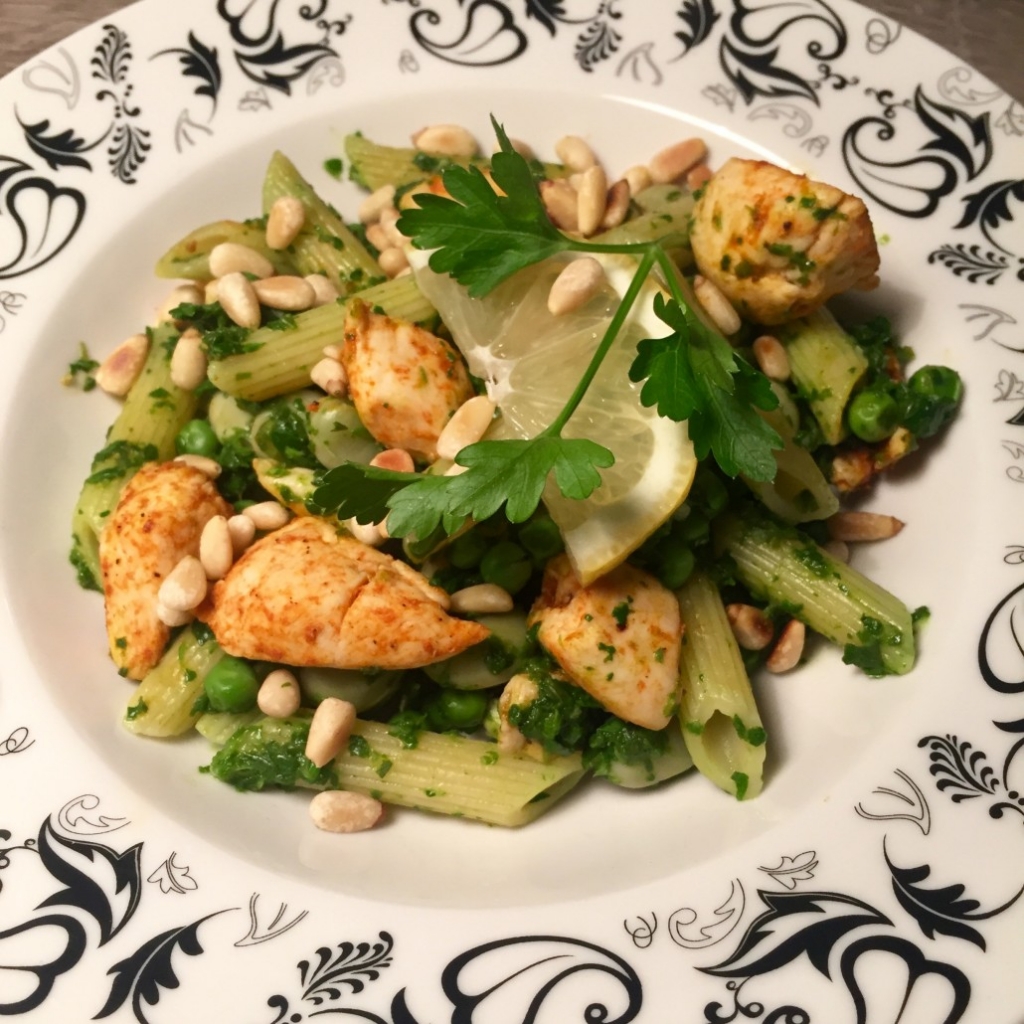 Heerlijke Penne met muntpesto en kip