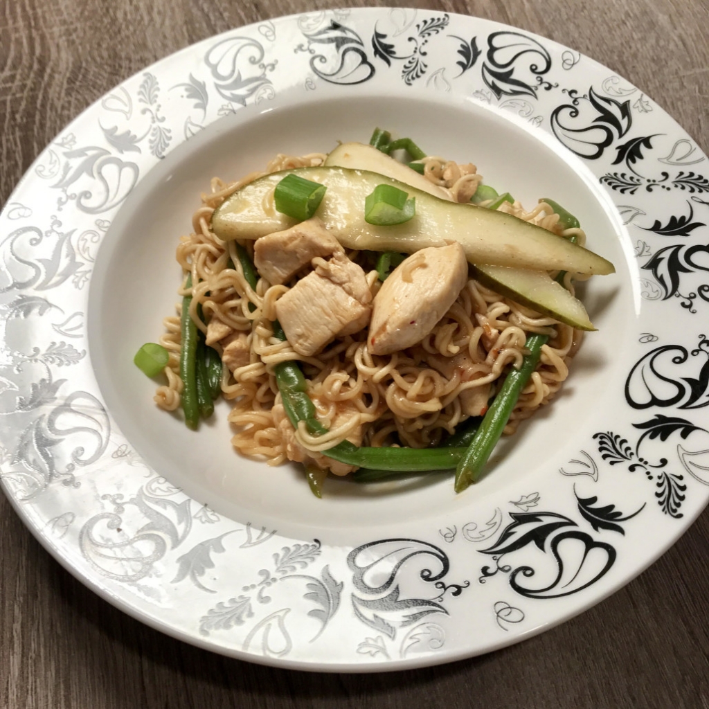 Heerlijke kip noodles